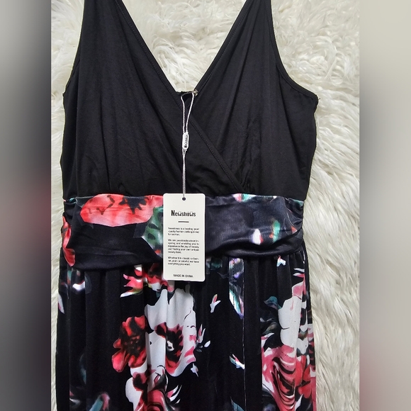 2 For $30 - Maxi dress 👗 - Picture 5 of 6